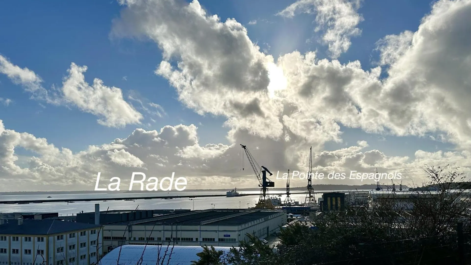 Appartement Cosy & Moderne T2 Avec Jardin Parking Brest Apartment